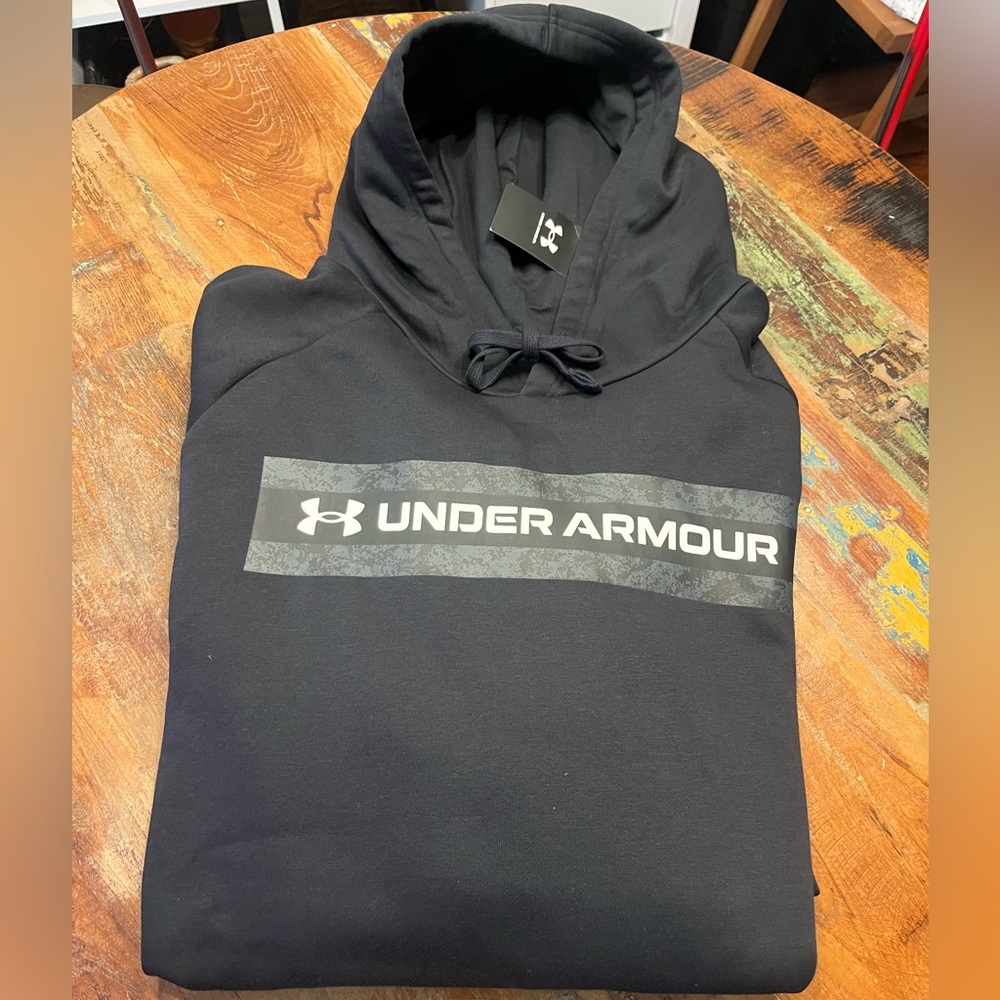 NWT Under Armour Men’s Hoodie